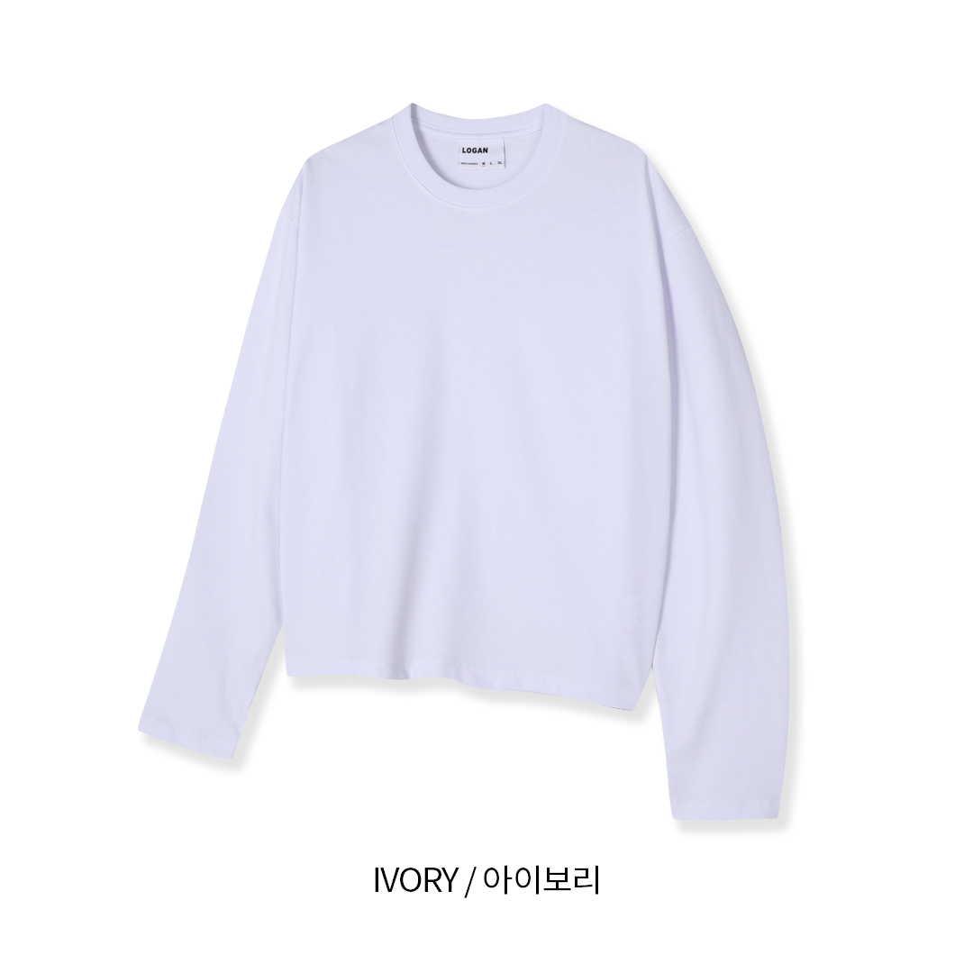 [LOGAN] Planned Cropped Long Sleeve T-Shirt 2