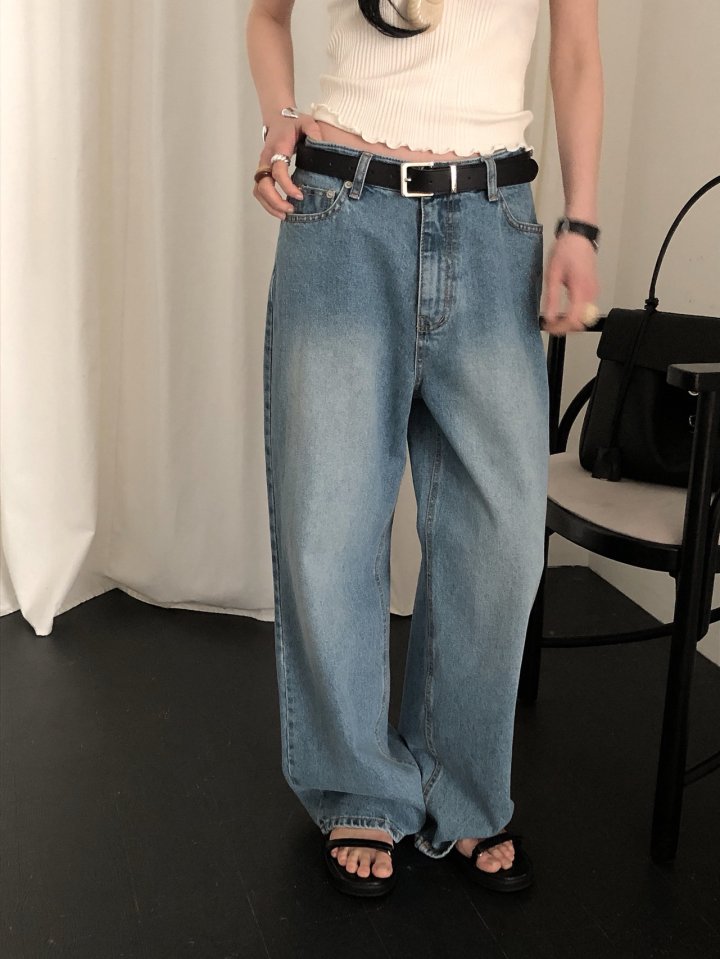 [LE BUTTER] Branda Medium Denim Pants 3