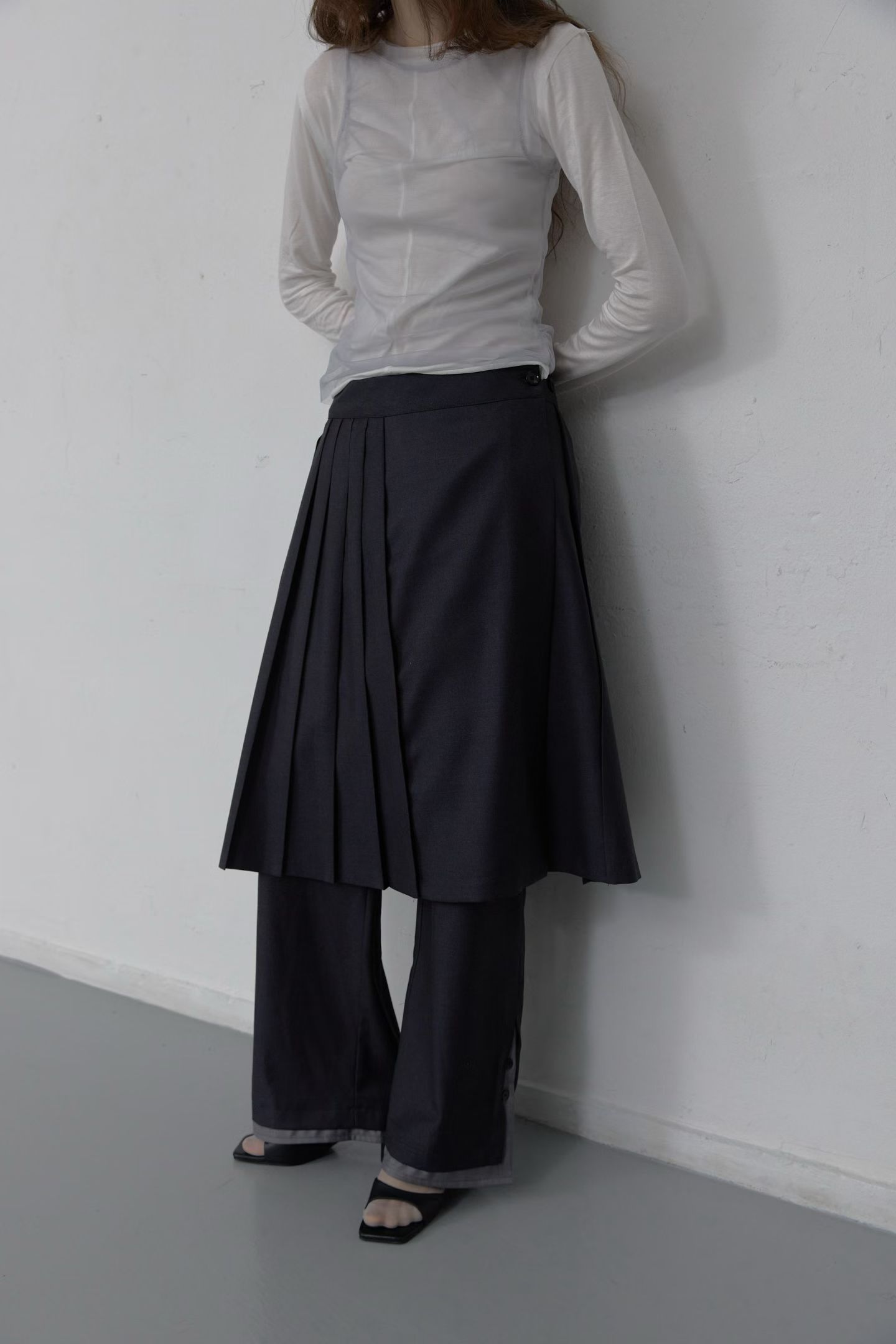 [FOUNDATION] Blooming Mesh Layered T-Shirt 6