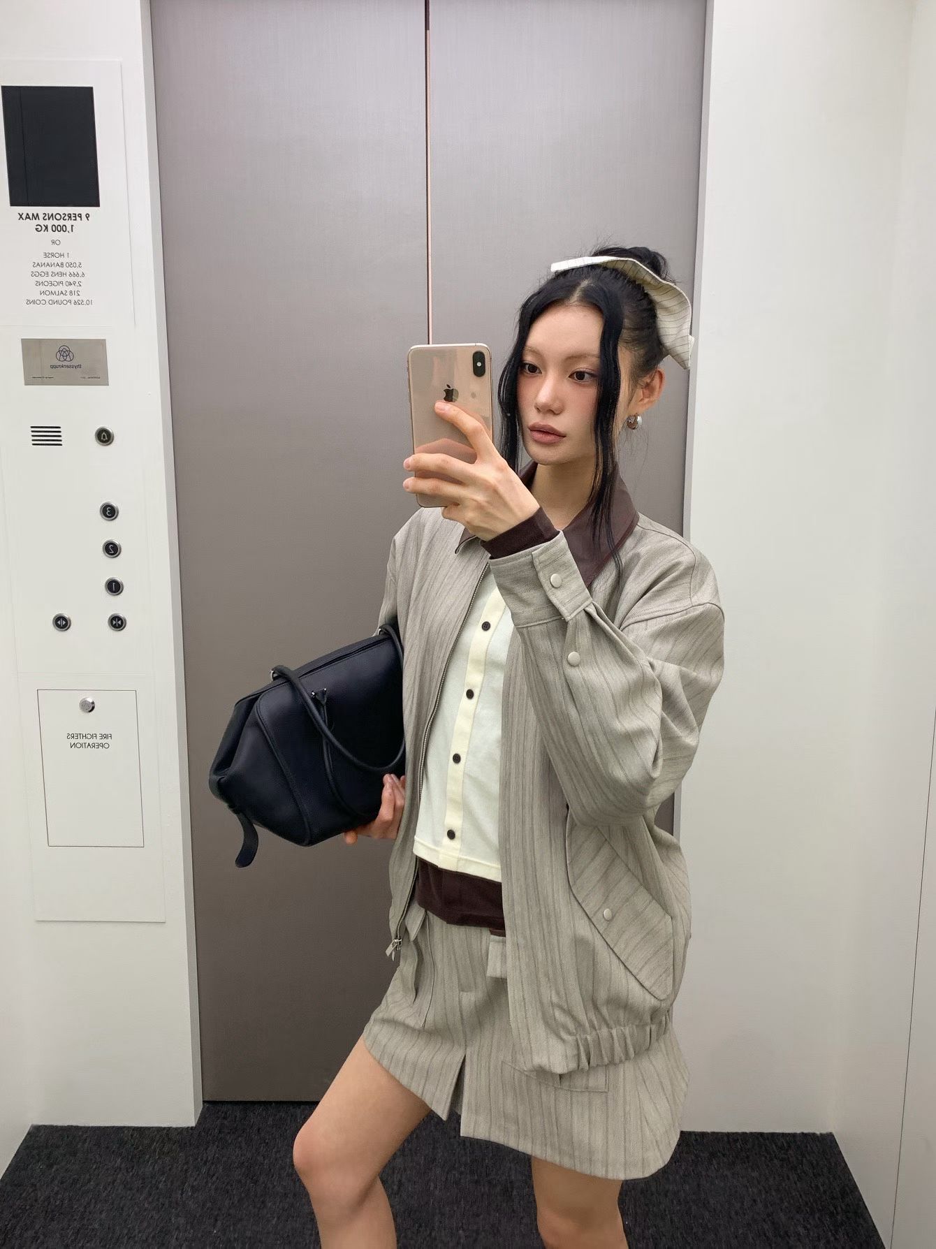 [FOUNDATION] Ver Leather Color-Block Jumper Skort Set 2