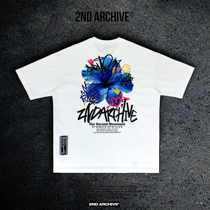 [2ND ARCHIVE] Blue Flower Painting Short Sleeve T-Shirt 9