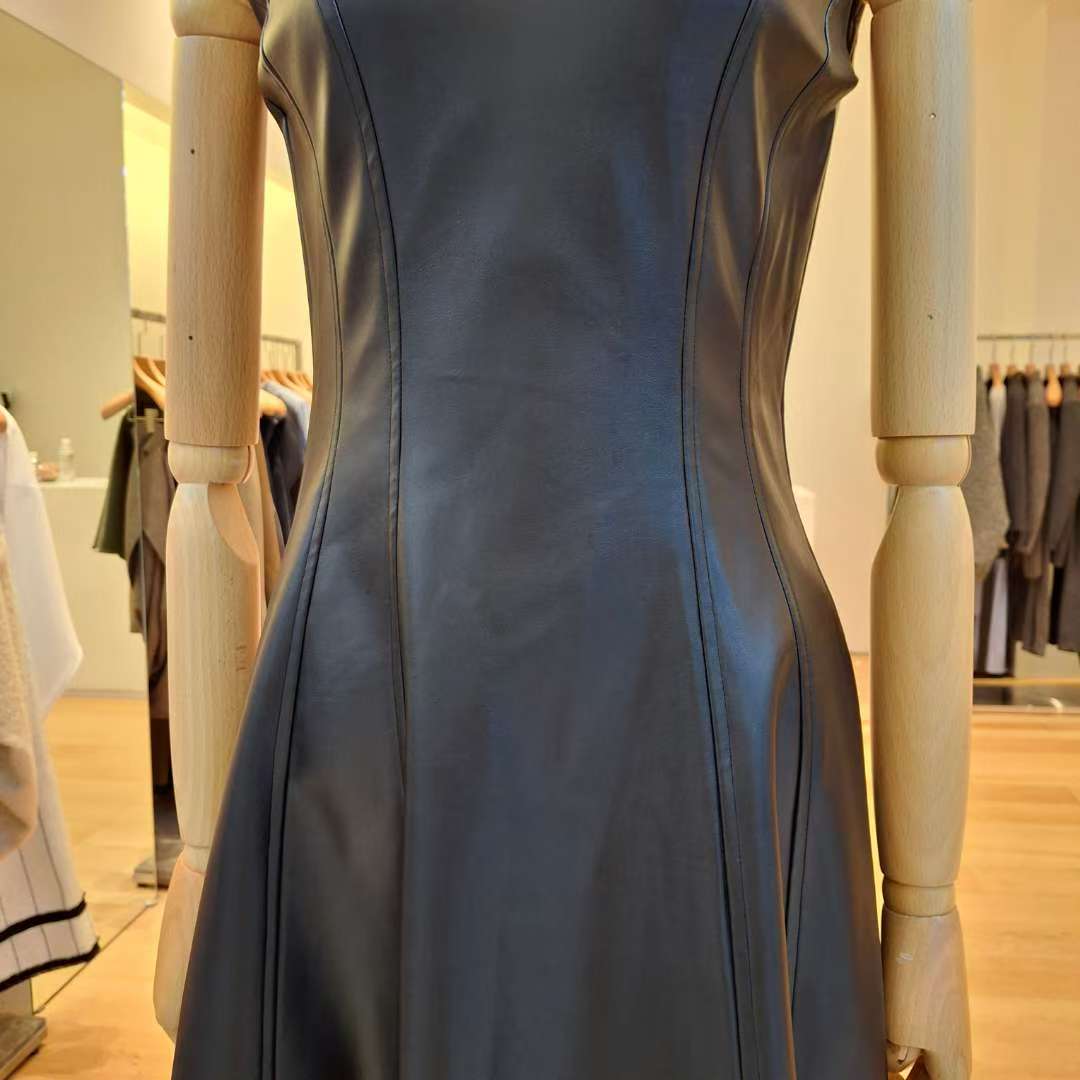 Heres Dress 3