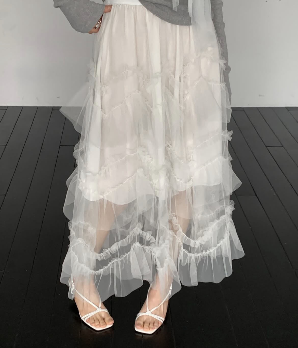 [FOUNDATION] Bonita Lace Tiered Frill Skirt 4