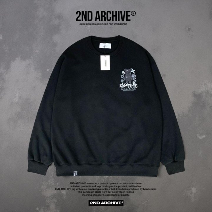 [2ND ARCHIVE] Black Cross Bear Sweatshirt 9