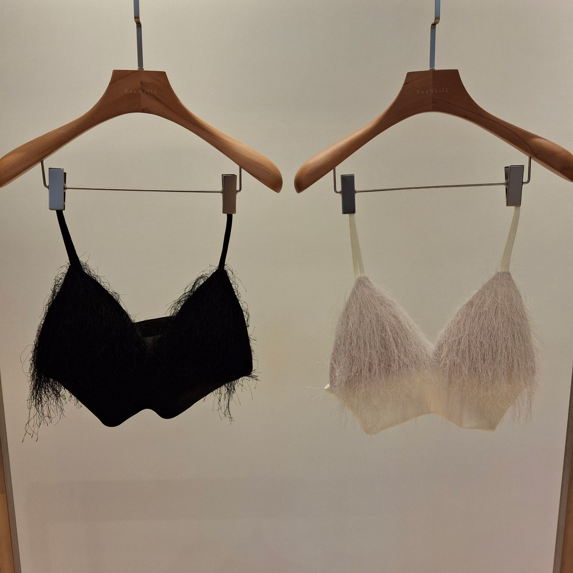 Ostrich Top 9