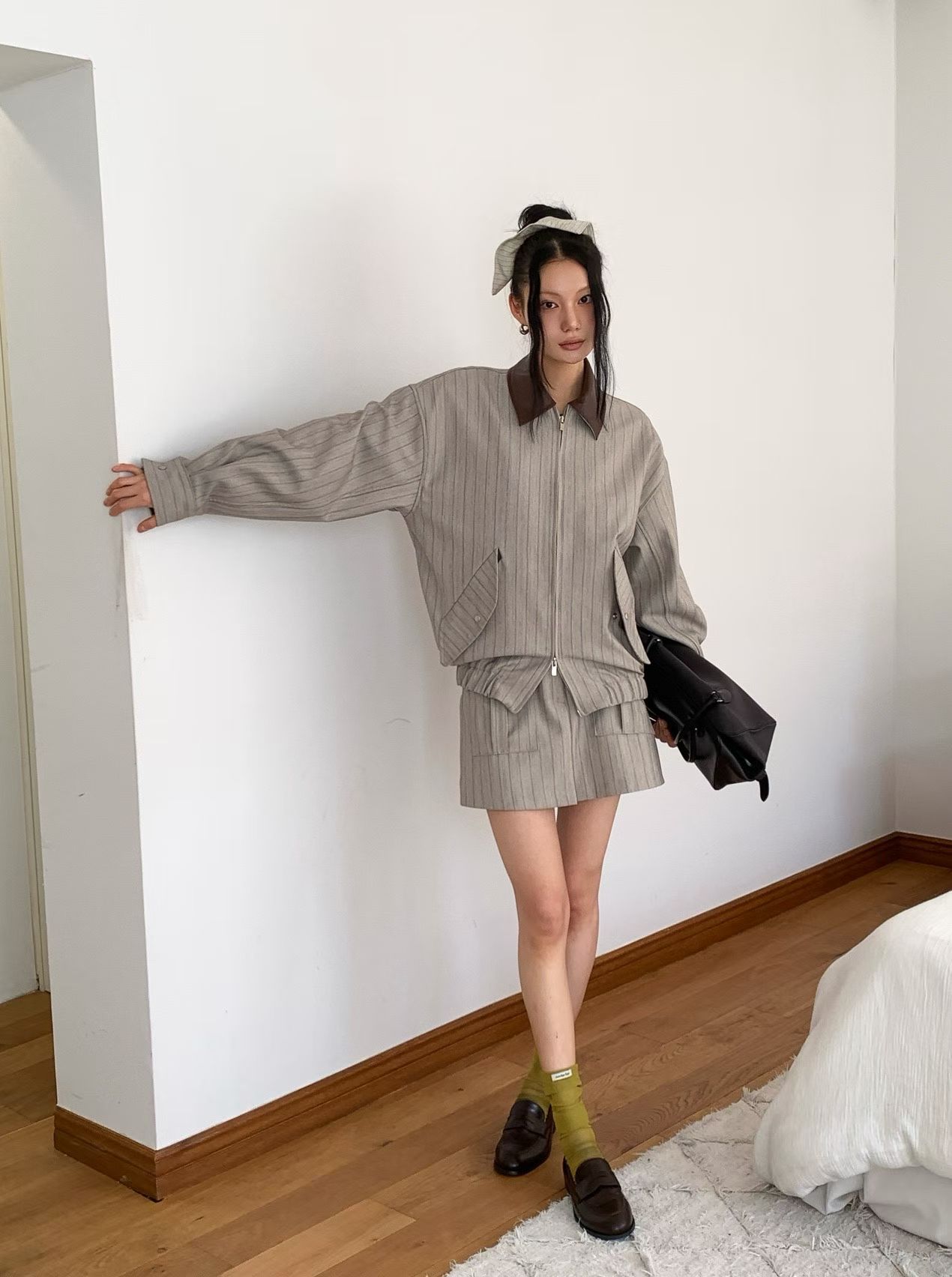 [FOUNDATION] Ver Leather Color-Block Jumper Skort Set 5