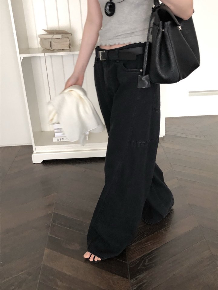 [LE BUTTER] Epor Black Jeans 10