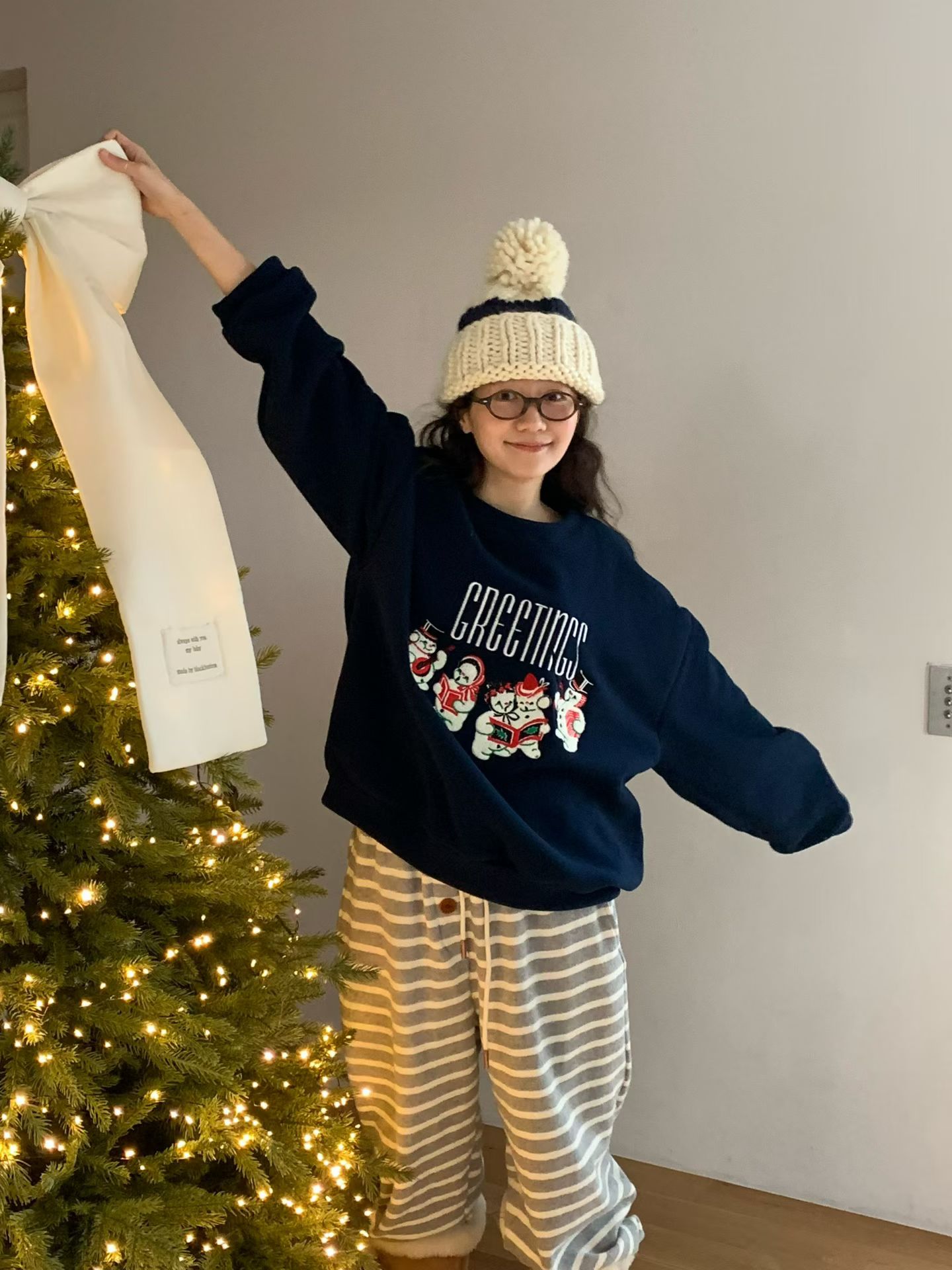 [VENTI] Snow Fleece Sweatshirt 8