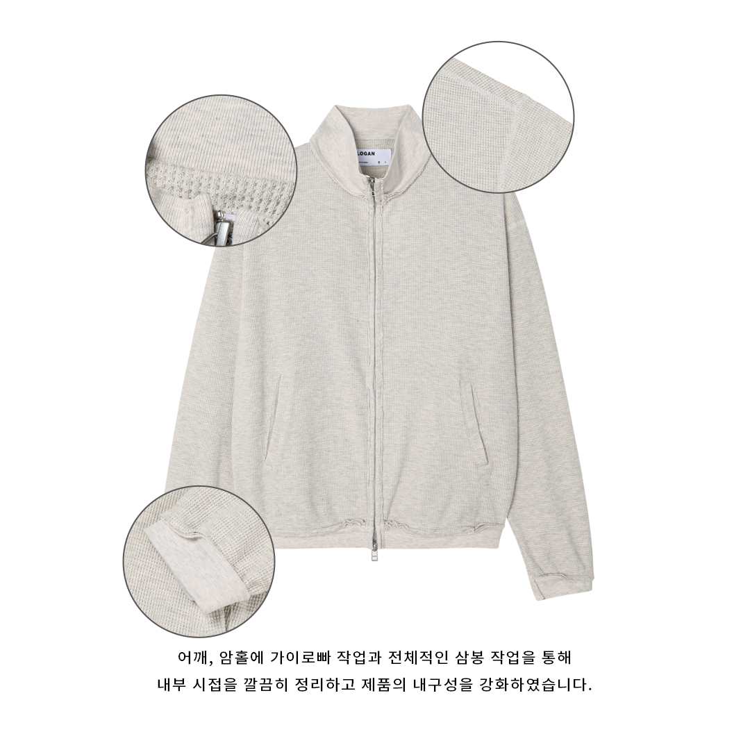 [LOGAN] Mock Neck Waffle Zip-Up 3