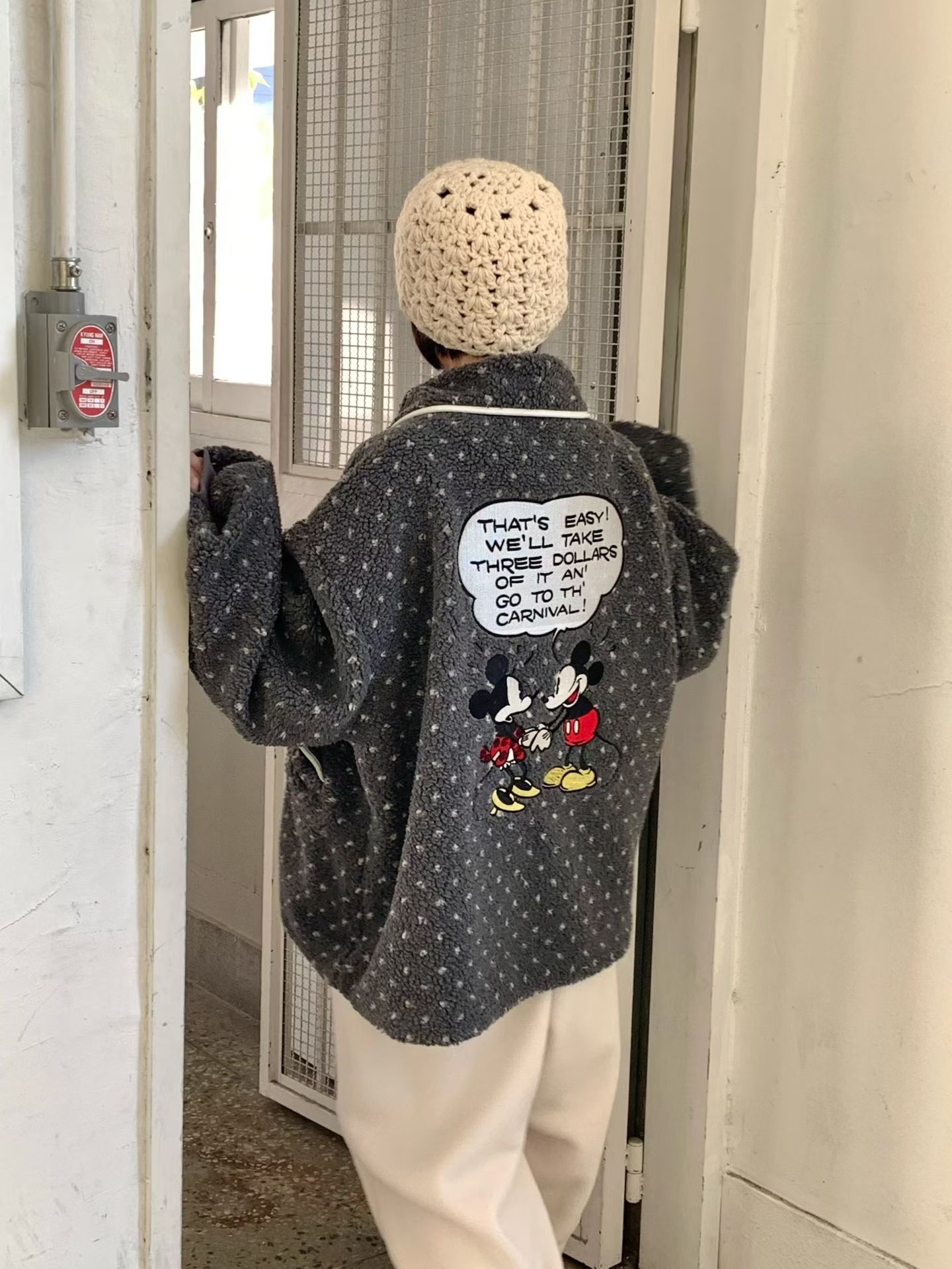 (Official Licensed Disney) [VENTI] Mickey Minnie Dumble Jumper 7