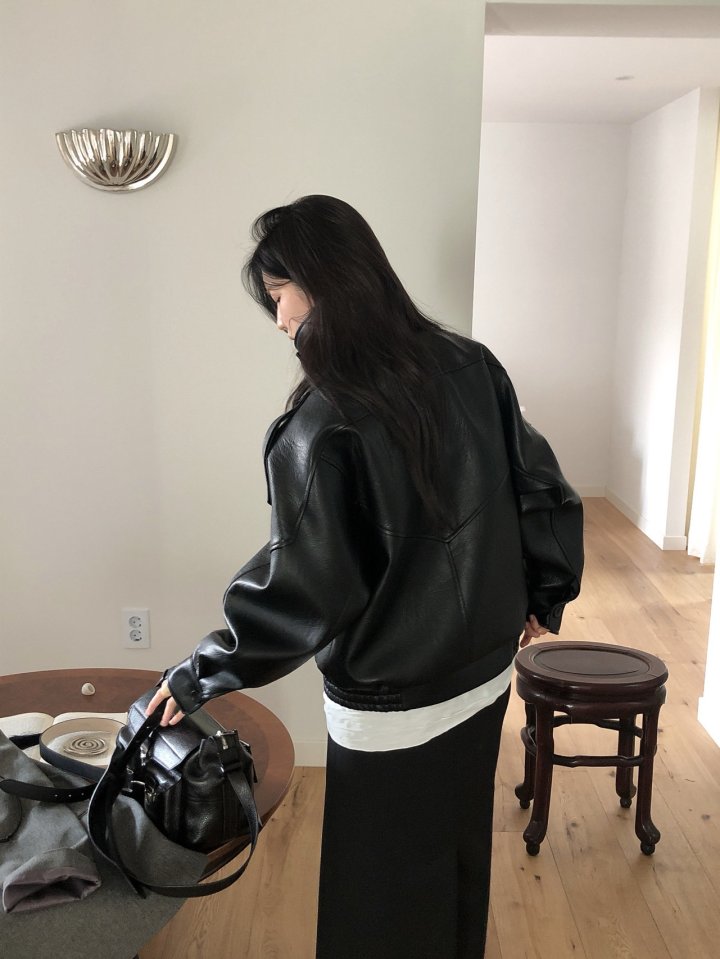[LE BUTTER] High-Neck Vegan Leather Jumper 5