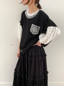 [VENTI] Meidi Lace Color-Block Sweatshirt 2