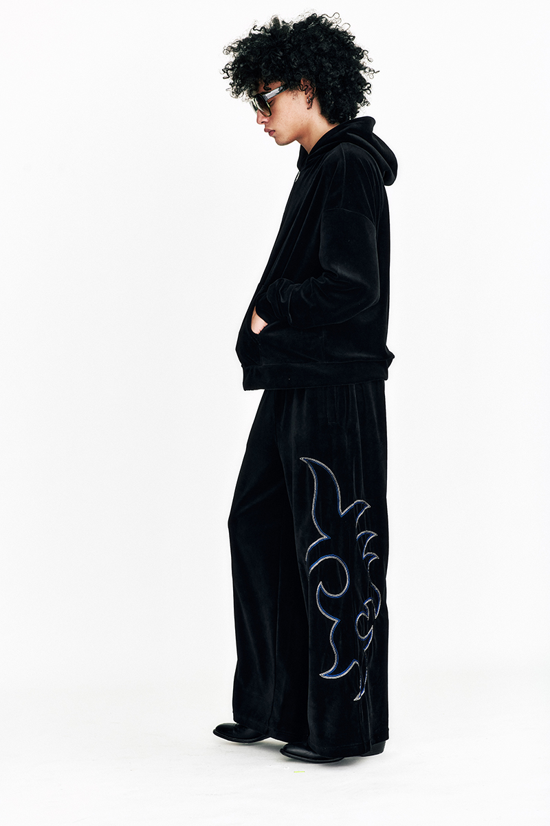 [SSERPE] WESTERN EMBROIDERY VELVET WIDE PANTS PUMA 4
