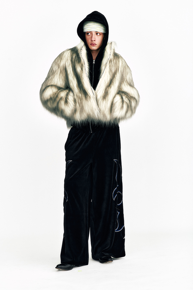 [SSERPE] WESTERN EMBROIDERY VELVET WIDE PANTS PUMA 2