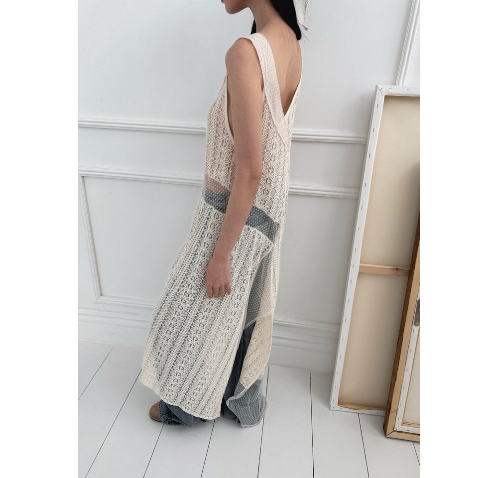 [FOUNDATION] Barrier Lace Layer Sleeveless Dress 3