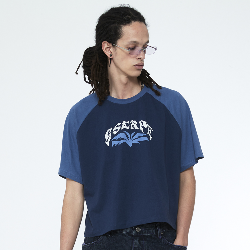 [SSERPE] MANS RAGLAN CROP HALF SLEEVE T BLACK 6