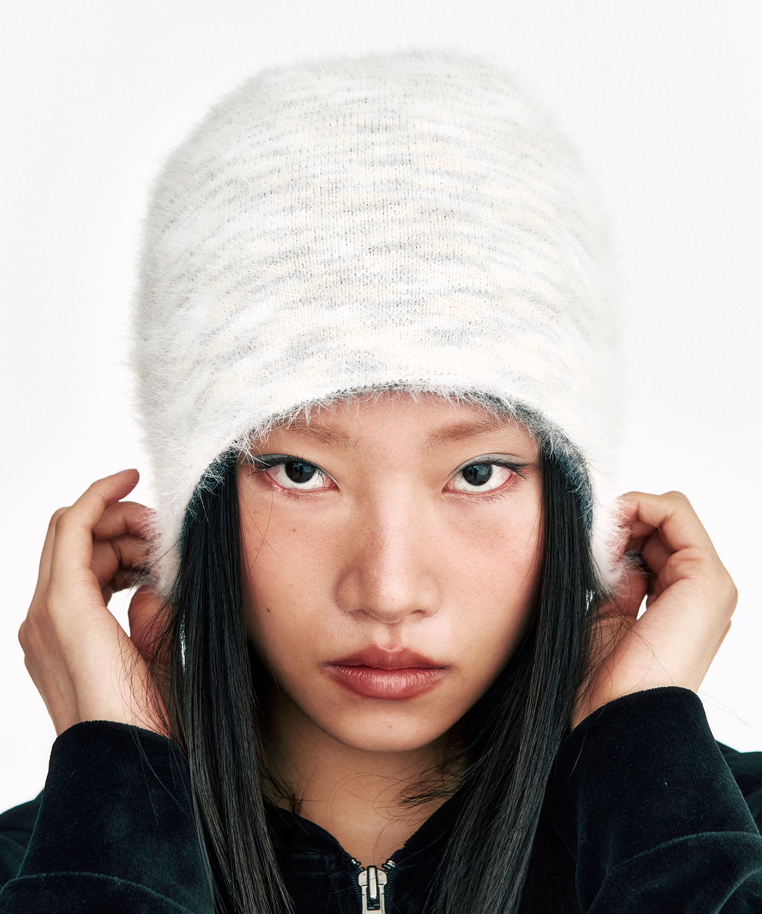 [SSERPE] SOFT HAIRY GRADATION BEANIE 6