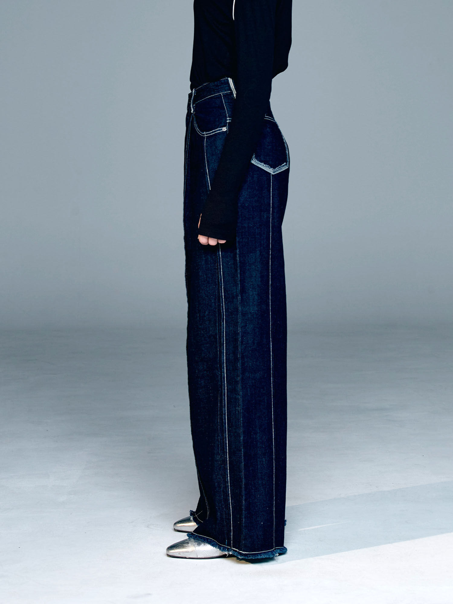 [DILETTANTISME] OVERLOCK PLEATS WIDE DENIM 3