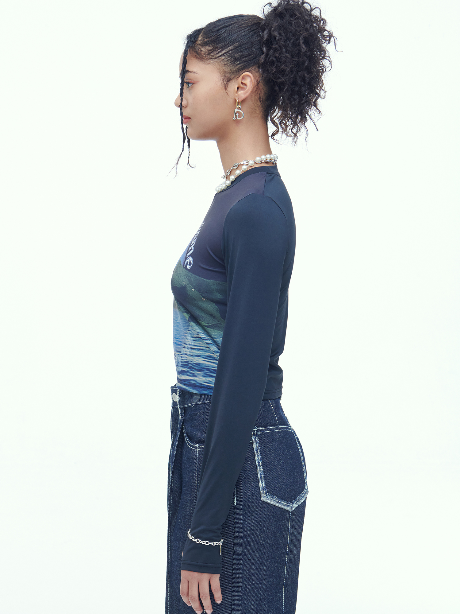 [DILETTANTISME] Moon Warmer Graphic Crop T-Shirts 6