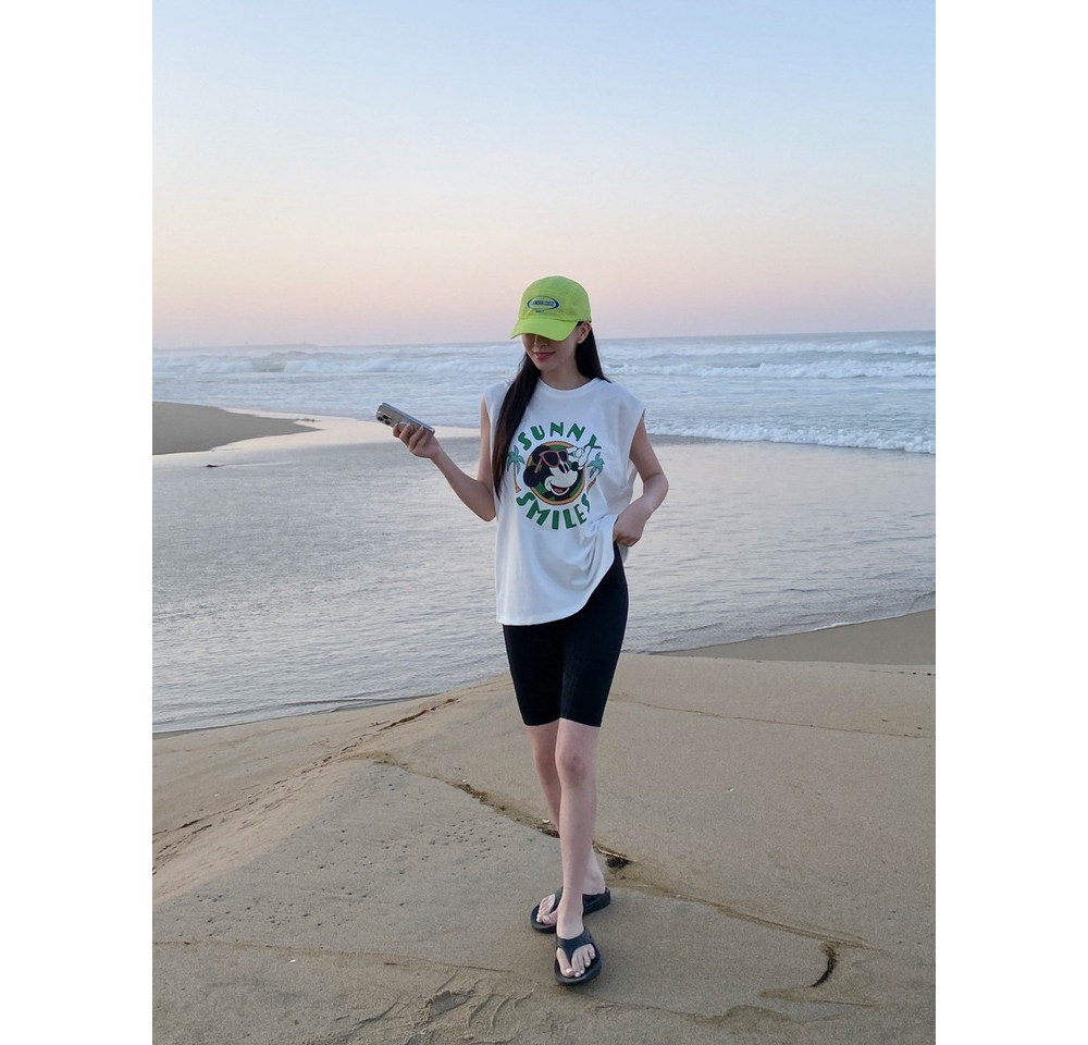 [NEON FISH] Sunny Mickey Sleeveless Top 8