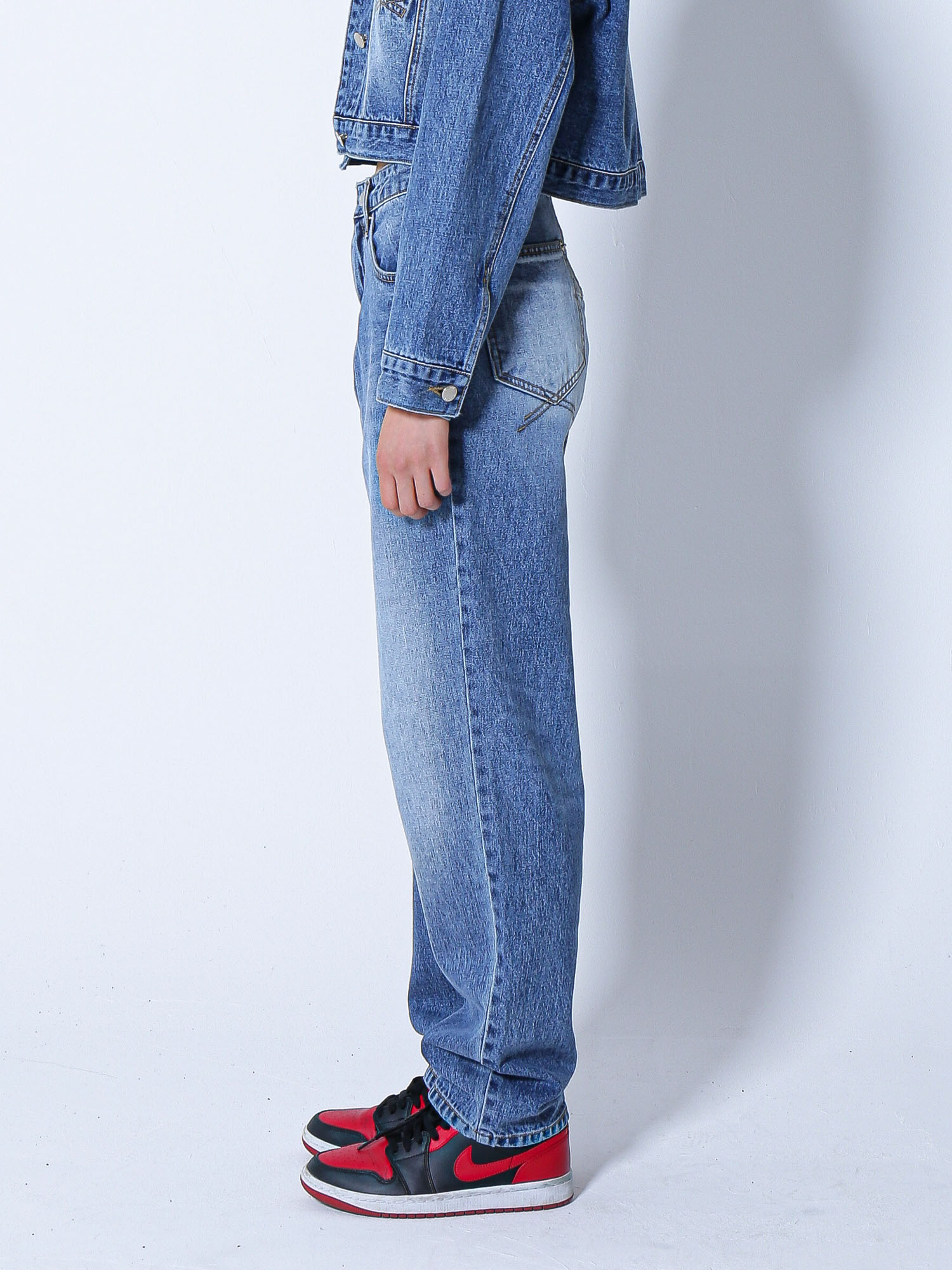 [DILETTANTISME] MID-WASHING SEMI BAGGY JEANS 3