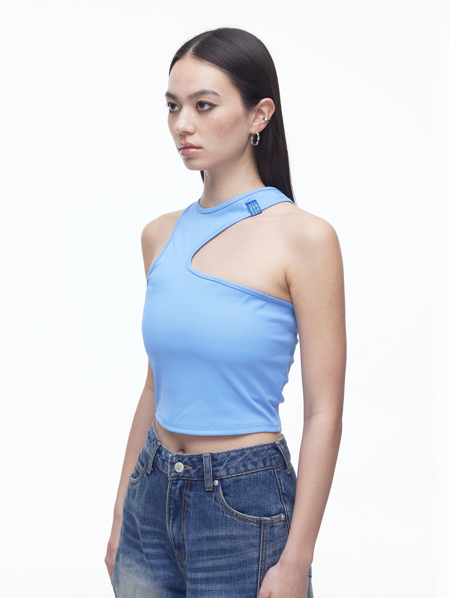 [DILETTANTISME]  Airly Cut-Out Sleeveless T-Shirts 2