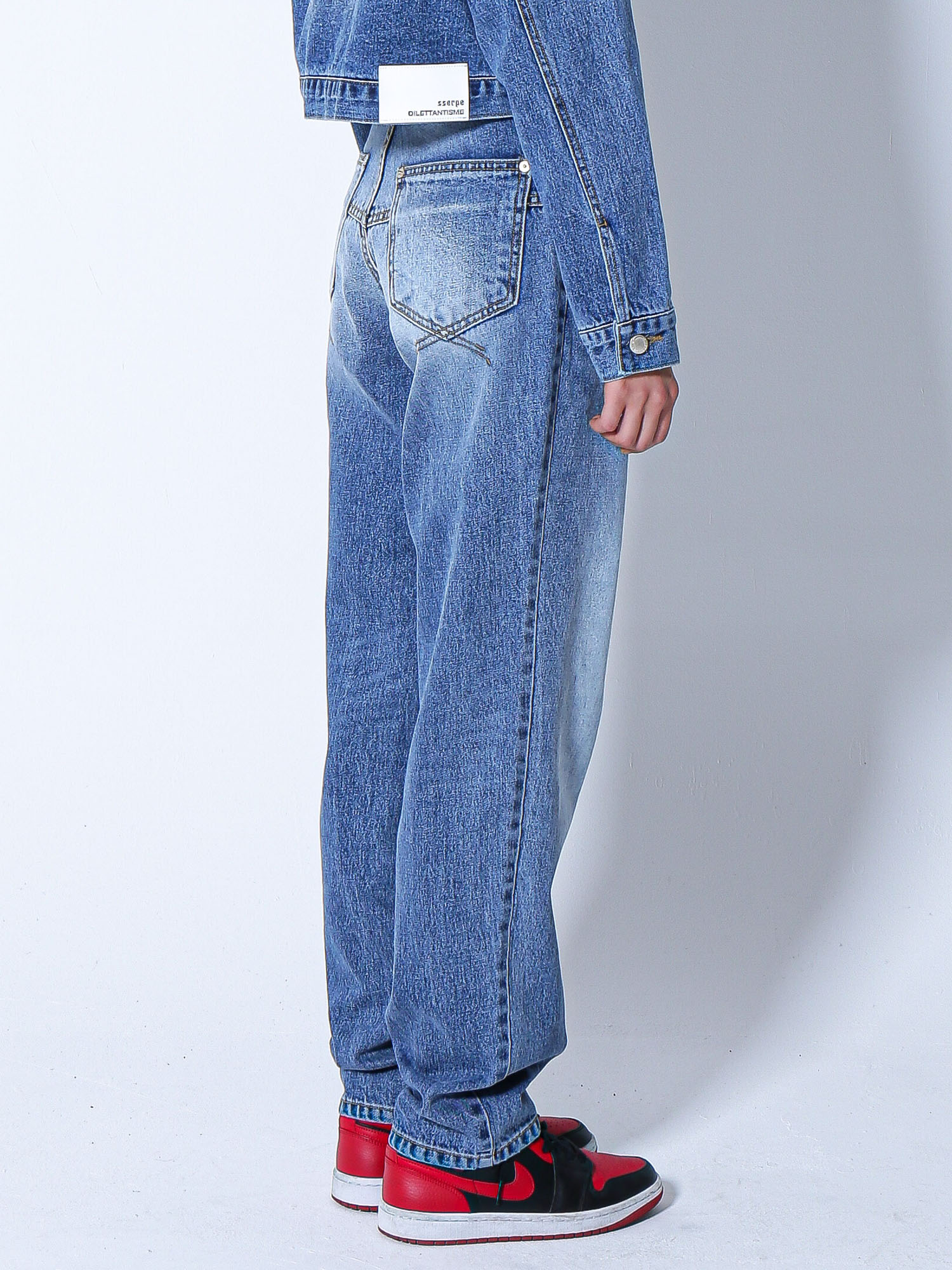 [DILETTANTISME] MID-WASHING SEMI BAGGY JEANS 2