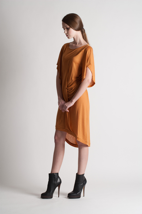 [FREAKS BY KIMTAEHOON] Monica Kate Unsymmetrisch Tencel Dress_Burnt Orange 6