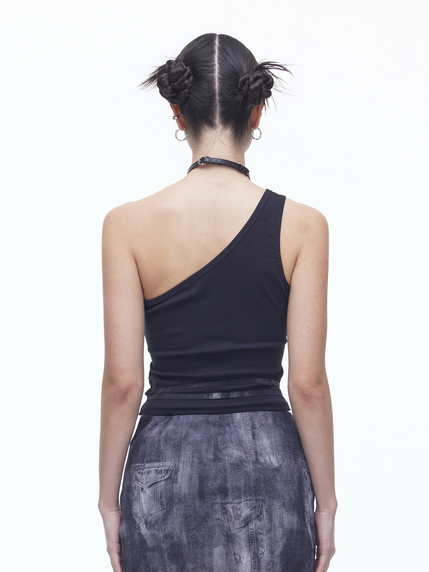 [DILETTANTISME] Unbalance Cut-Out Sleeveless T-Shirts 2