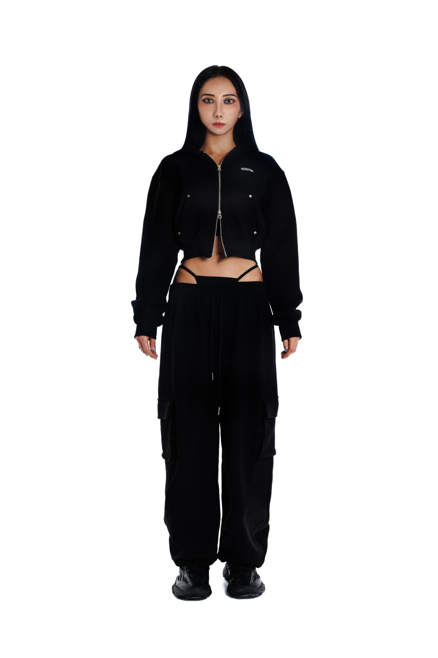 [REPIVV] Distressed Logo Cargo Jogger Pants 2