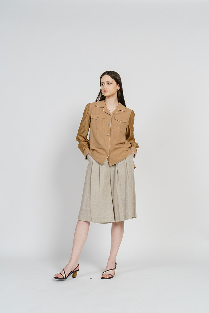 [FREAKS BY KIMTAEHOON] Linen Piping Summer Blouse 2