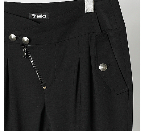 [FREAKS BY KIMTAEHOON] Front Ankle Slit Wool Blend Skinny Slacks 6