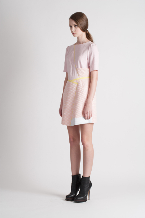 [FREAKS BY KIMTAEHOON] Feldblume A-Structural Mini Dress_Baby Pink 3