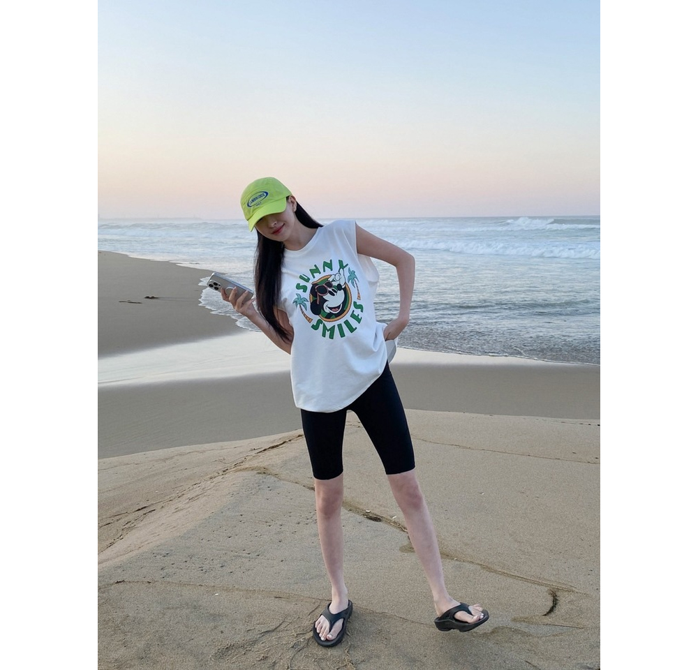 [NEON FISH] Sunny Mickey Sleeveless Top 7