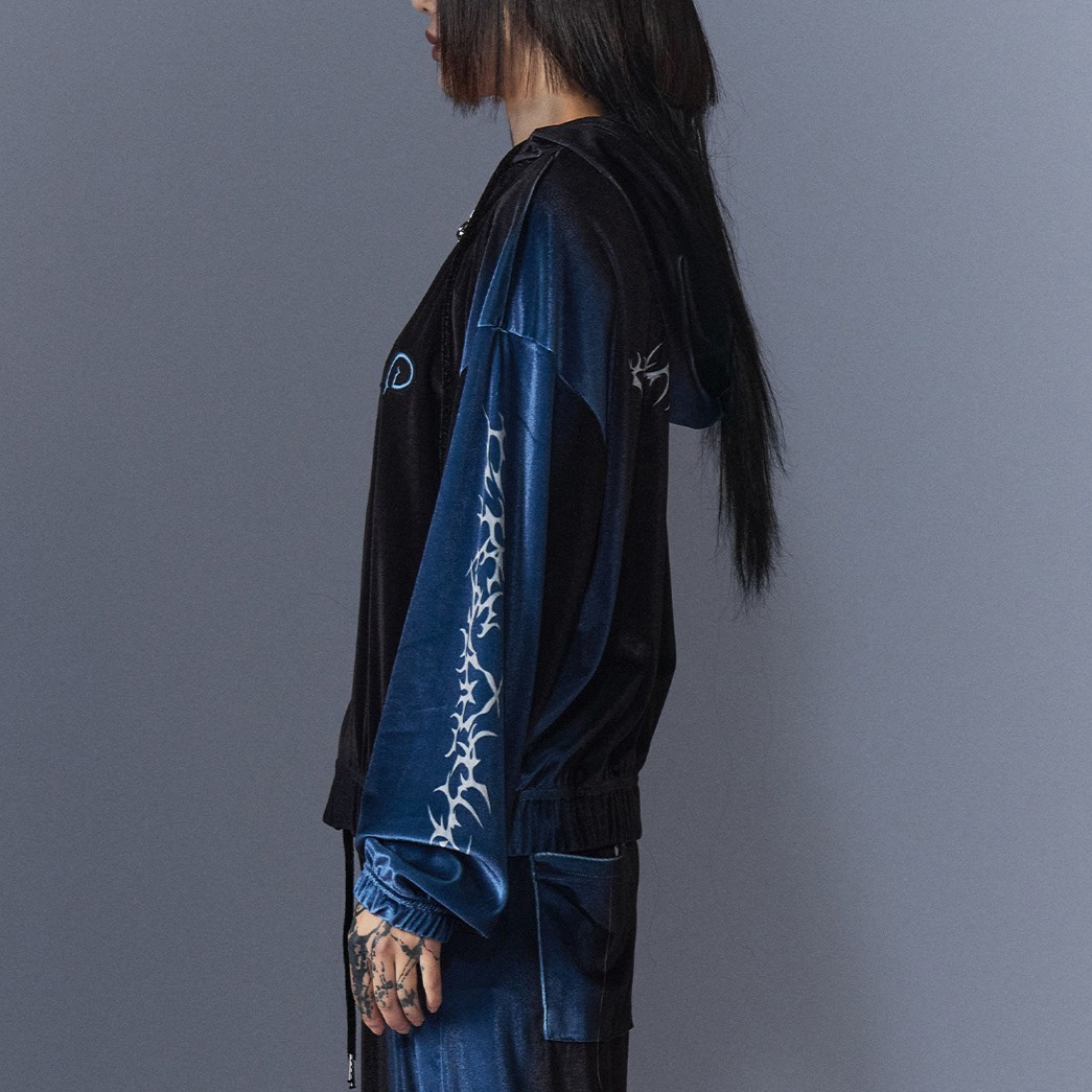 Tribal Velvet Zip-up Hoodie-BLACK 3