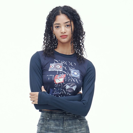 MUSIC WARMER GRAPHIC CROP T-SHIRTS-BLACK 3