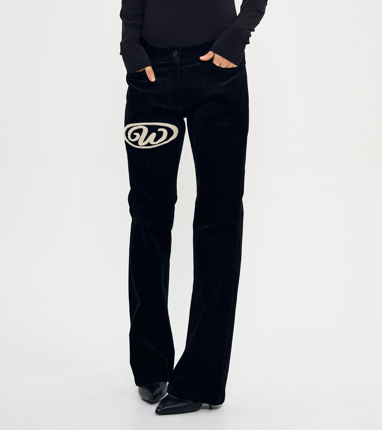 BOUCLE EMBROIDERY BOOTS-CUT PANTS-BLACK VELVET DENIM 3