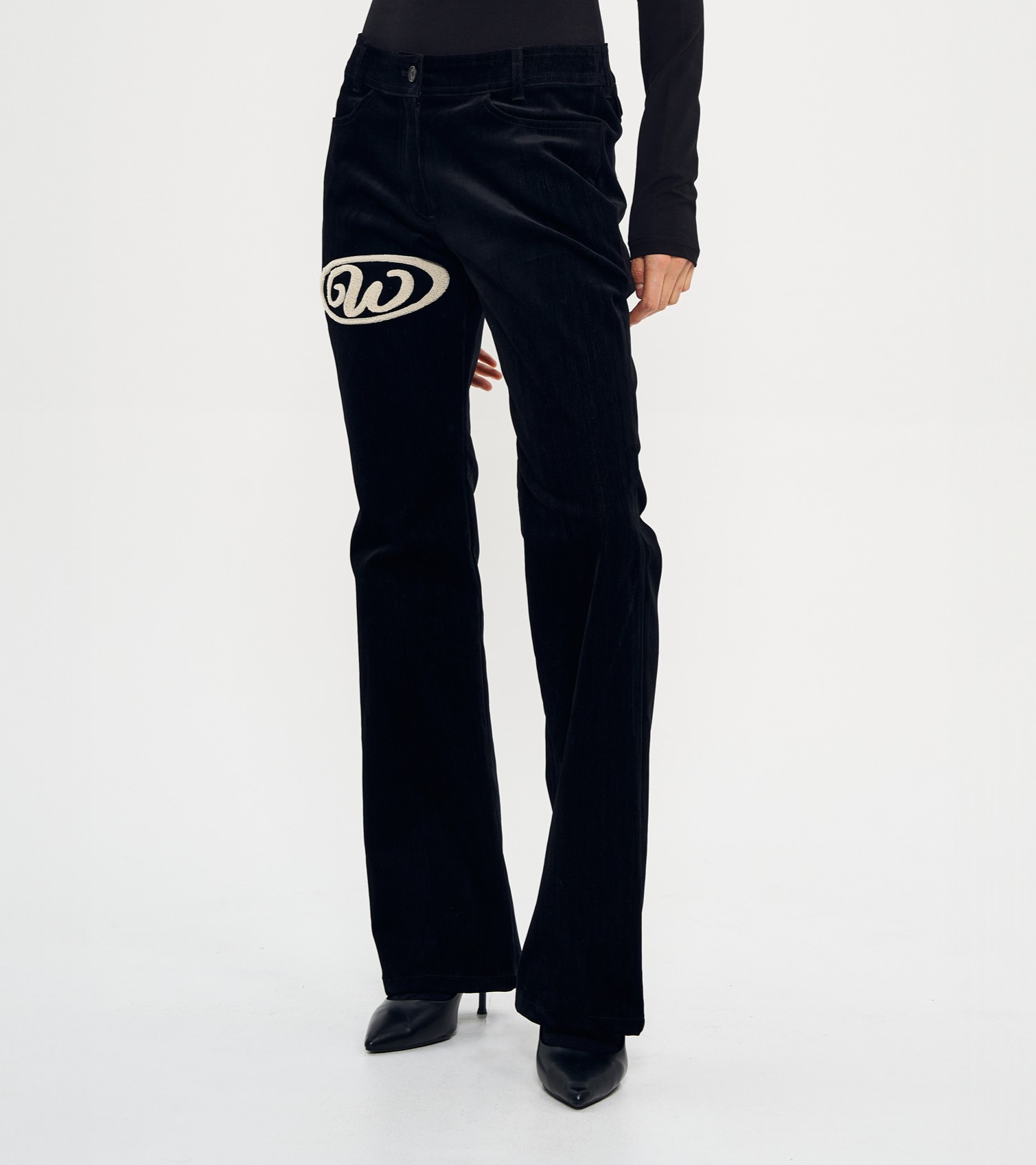 BOUCLE EMBROIDERY BOOTS-CUT PANTS-BLACK VELVET DENIM 2