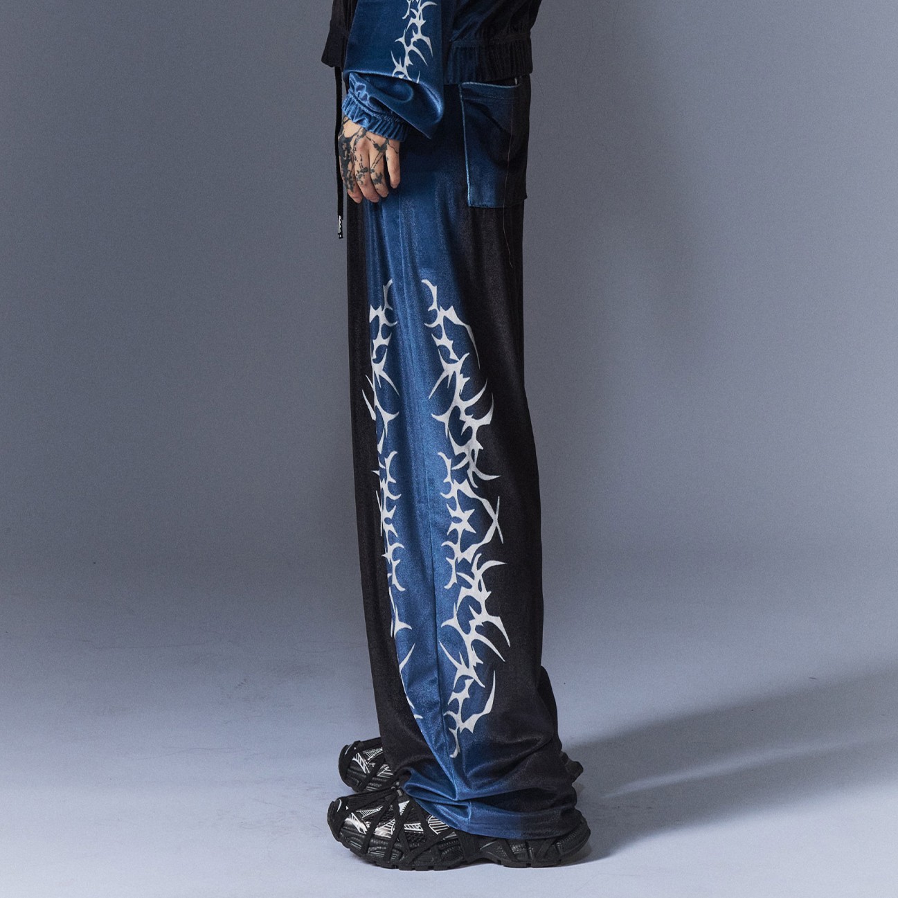Tribal Velvet Pants-BLACK 3