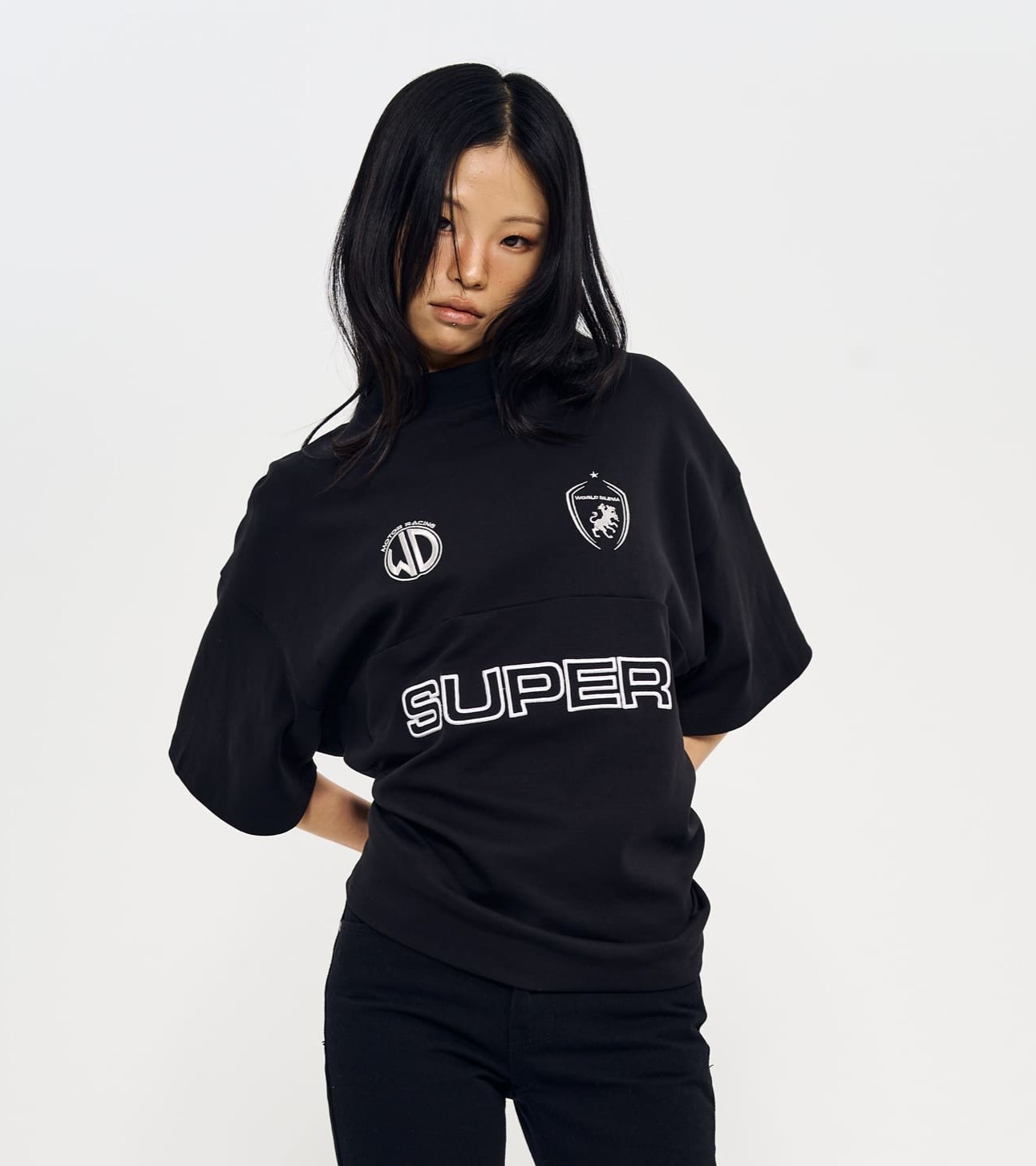 MOCK NECK EMBLEM HALF T-SHIRTS-BLACK 3