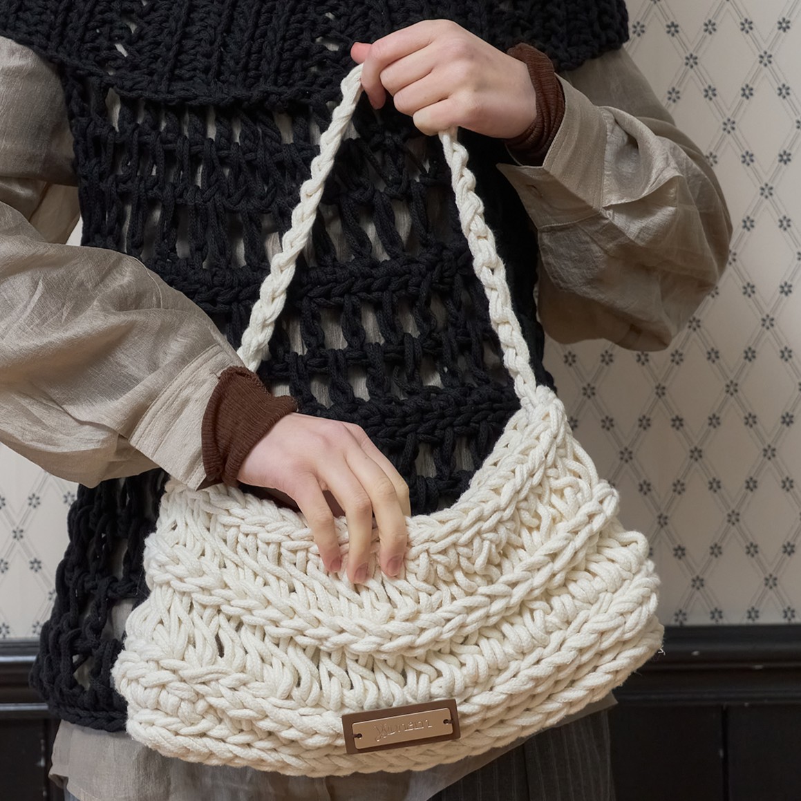 SOLIVE BAG SQUARE-IVORY 2