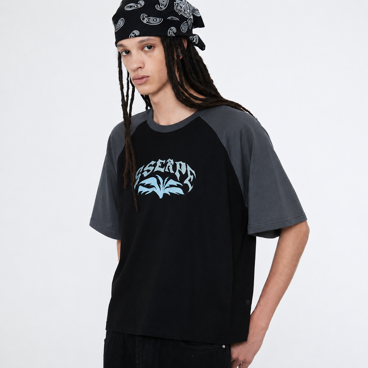 MANS RAGLAN CROP HALF SLEEVE T Shirts- BLACK