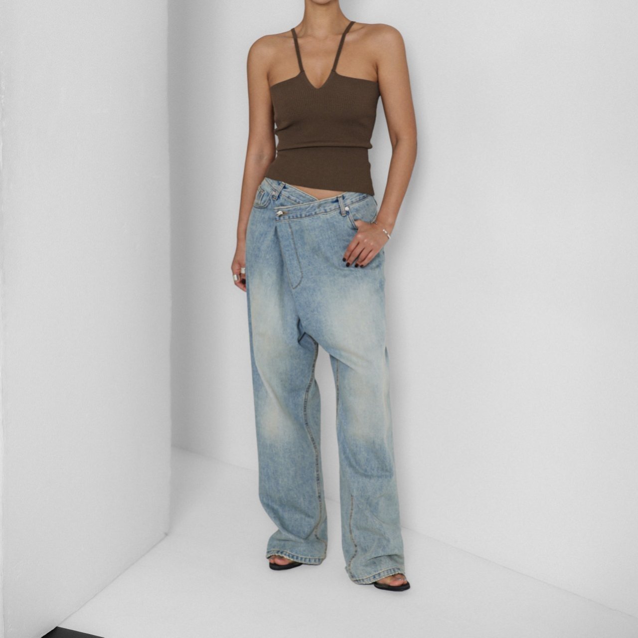 V-Line Strap Ribbed Knit Tank Top 7