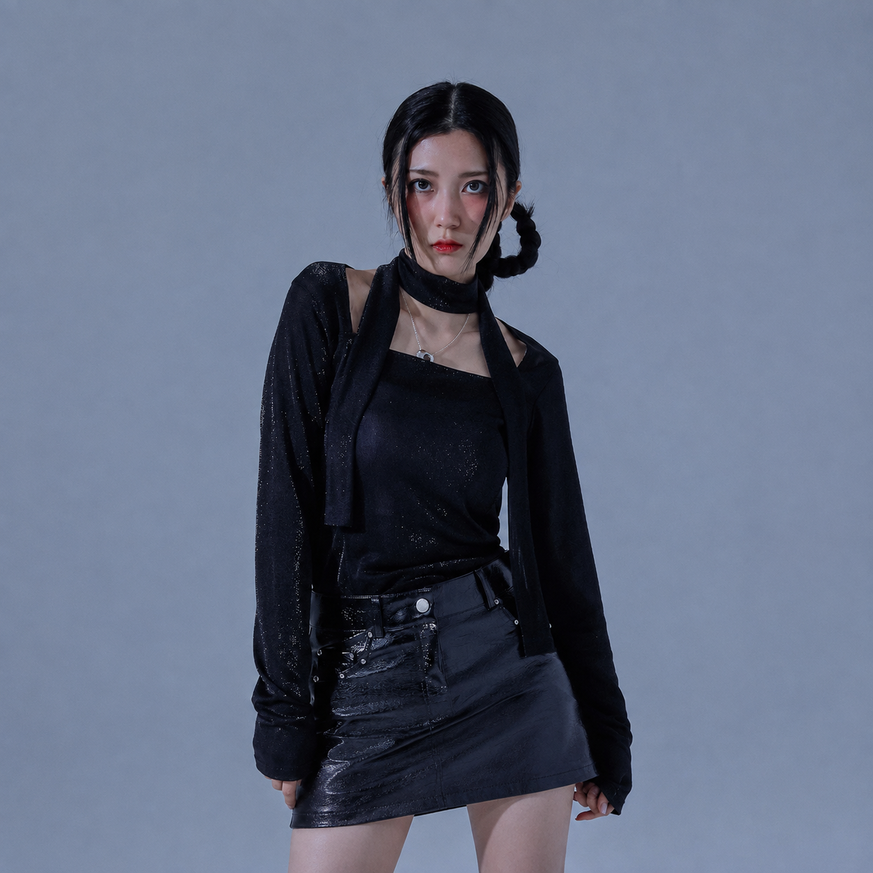 METAL SQUARE NECK T-SHIRTS-BLACK 3