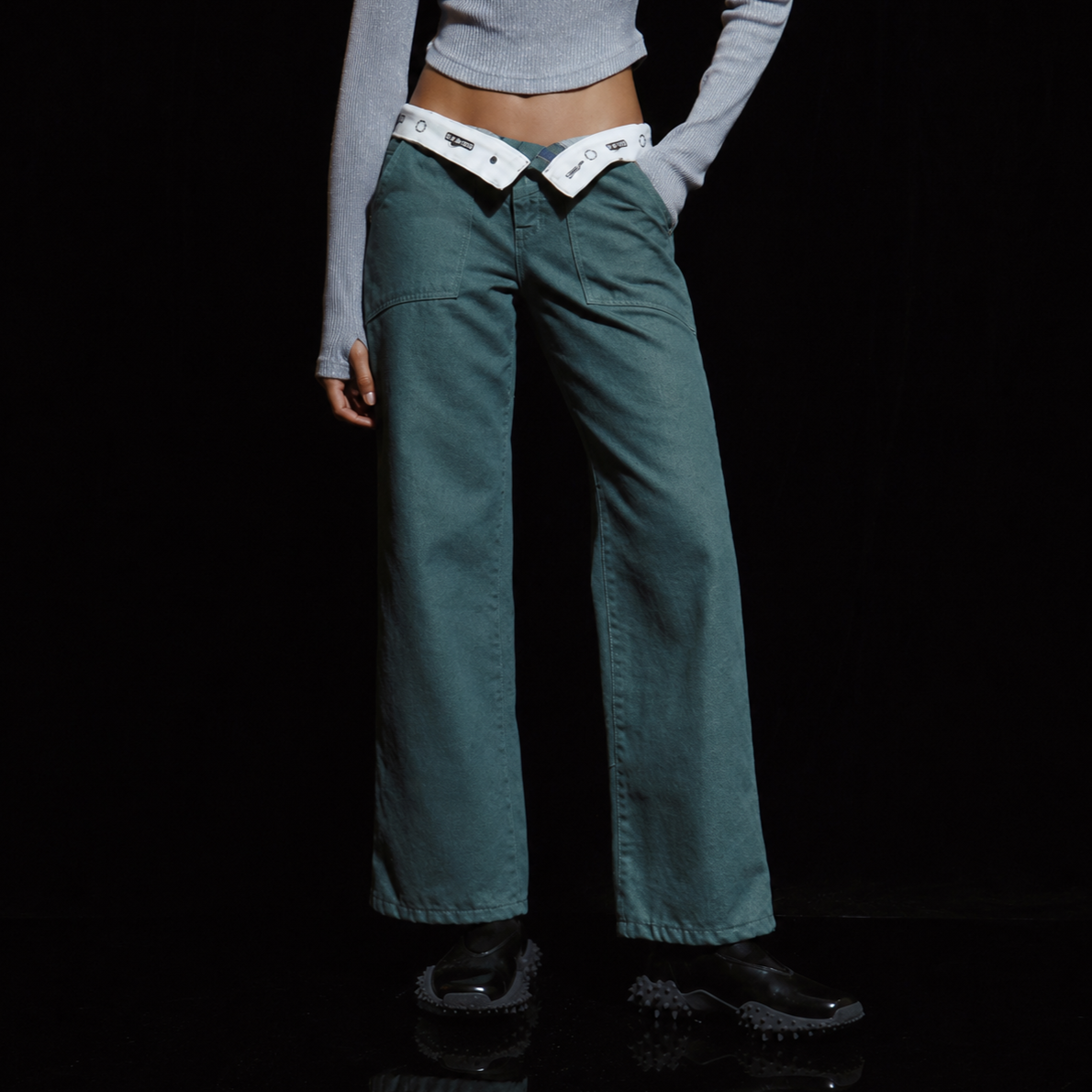 TURN UP LOGO BELT LOW RISE PANTS-GREEN 6