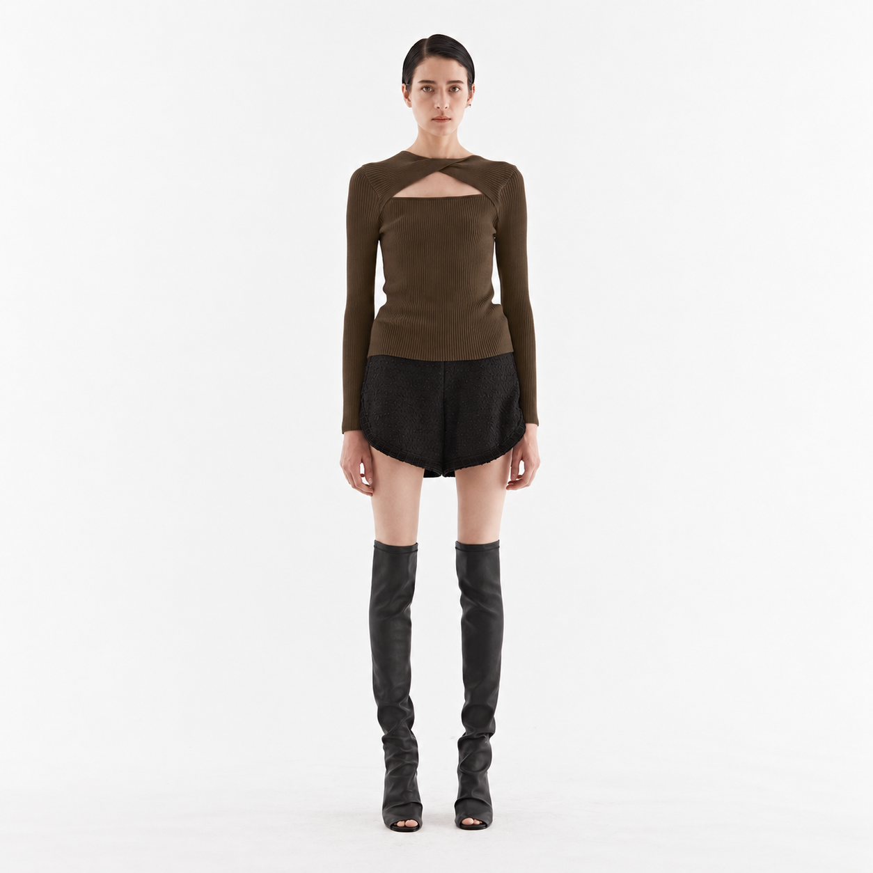 RAVEN OBLONG TWEED SHORTS-BLACK 3