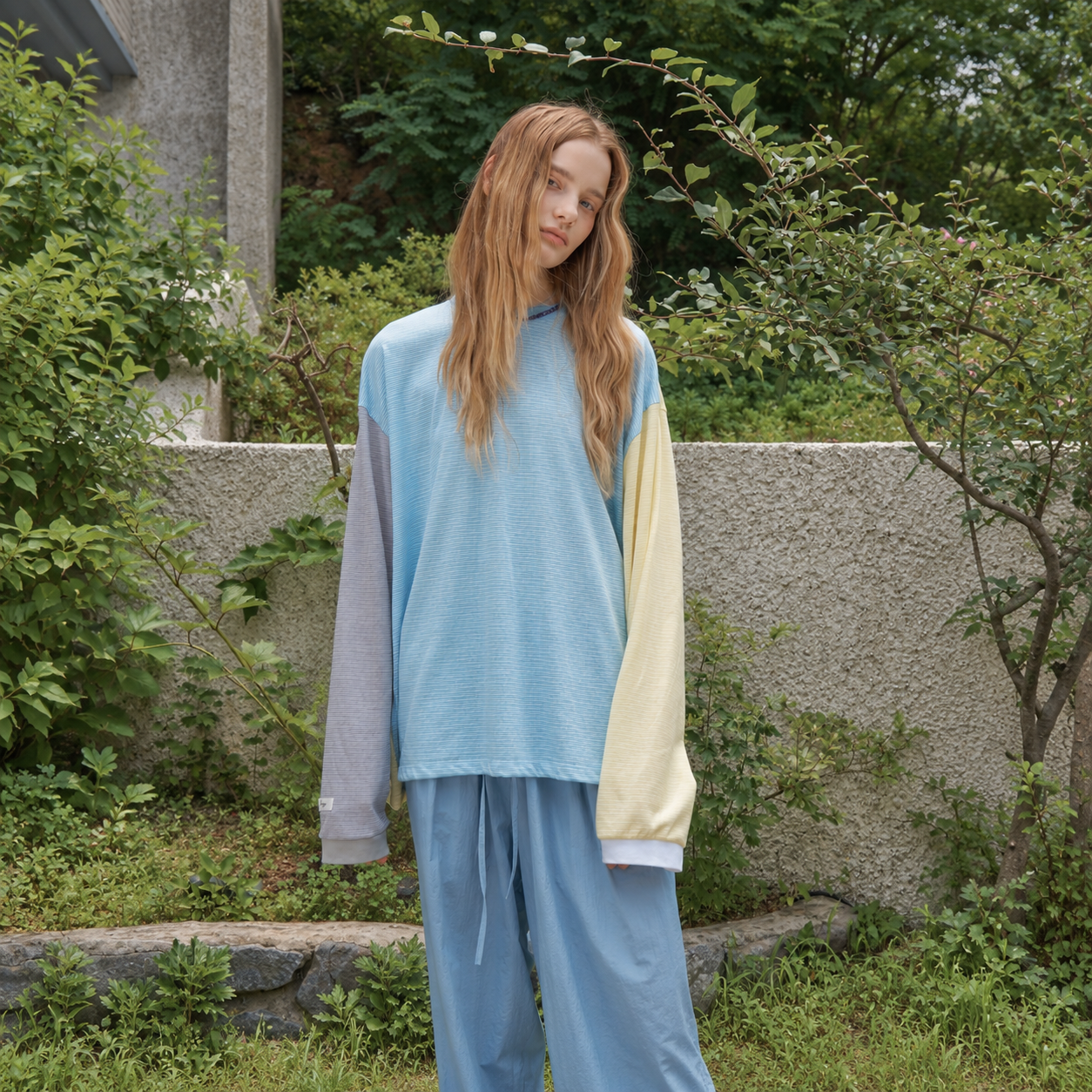 マルチカラーブロックストライプTシャツ-青 (BLU) 4
