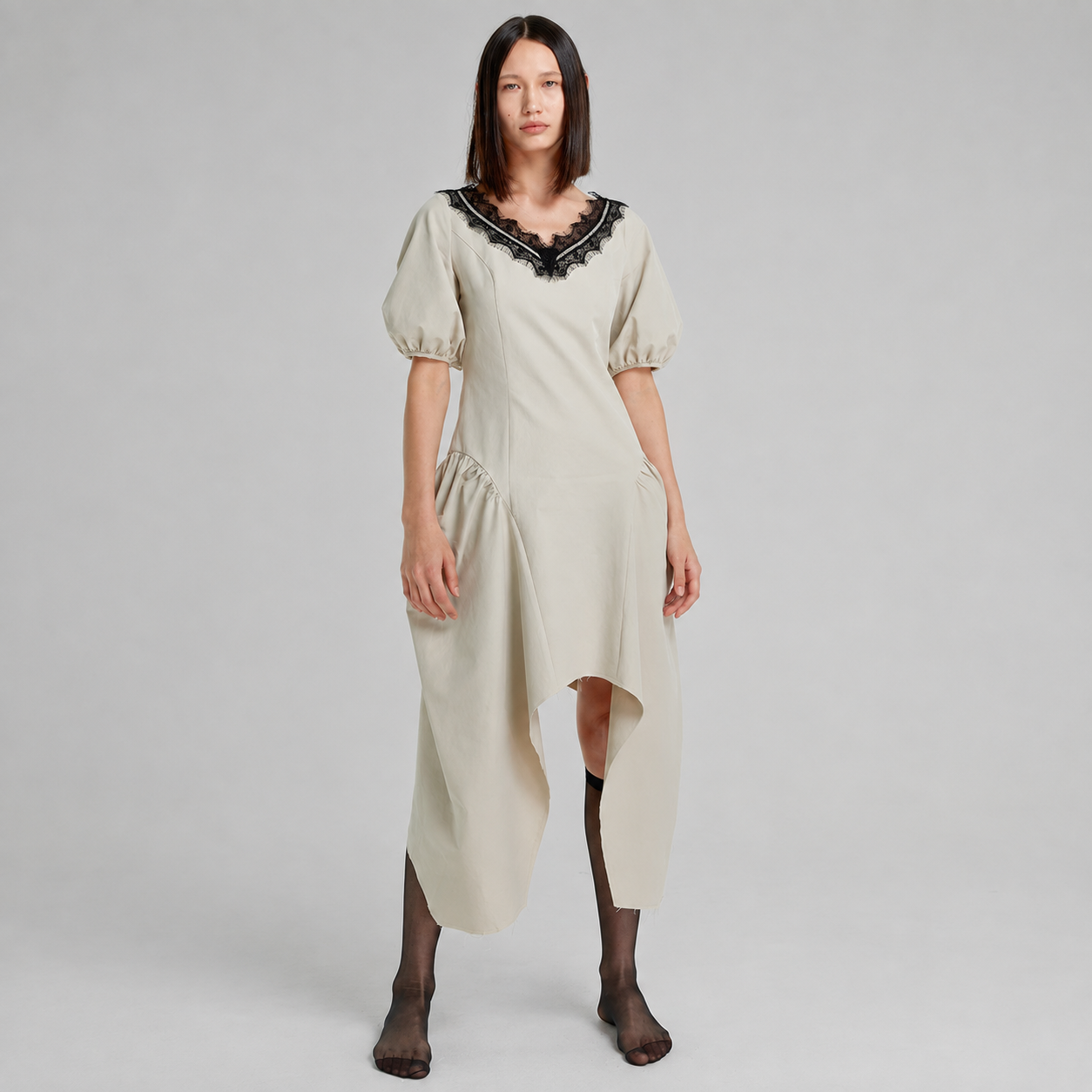 STRUCTURAL LACY DRESS-BEIGE 3
