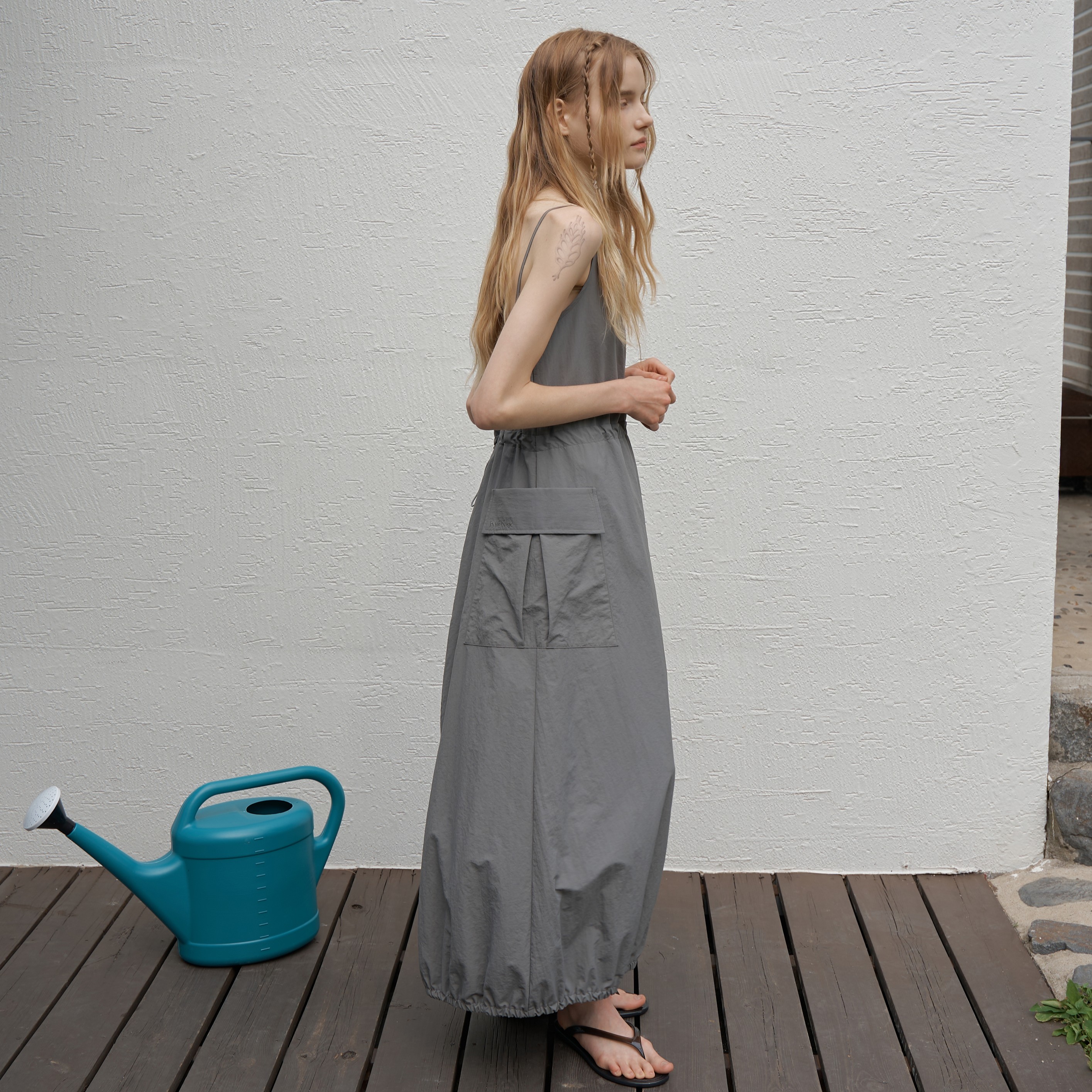 nylon square neck pocket balloon dress-Charcoal 5