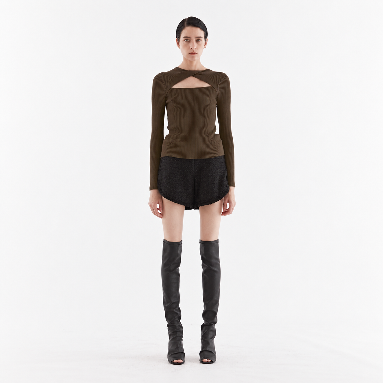 RAVEN OBLONG TWEED SHORTS-BLACK 5